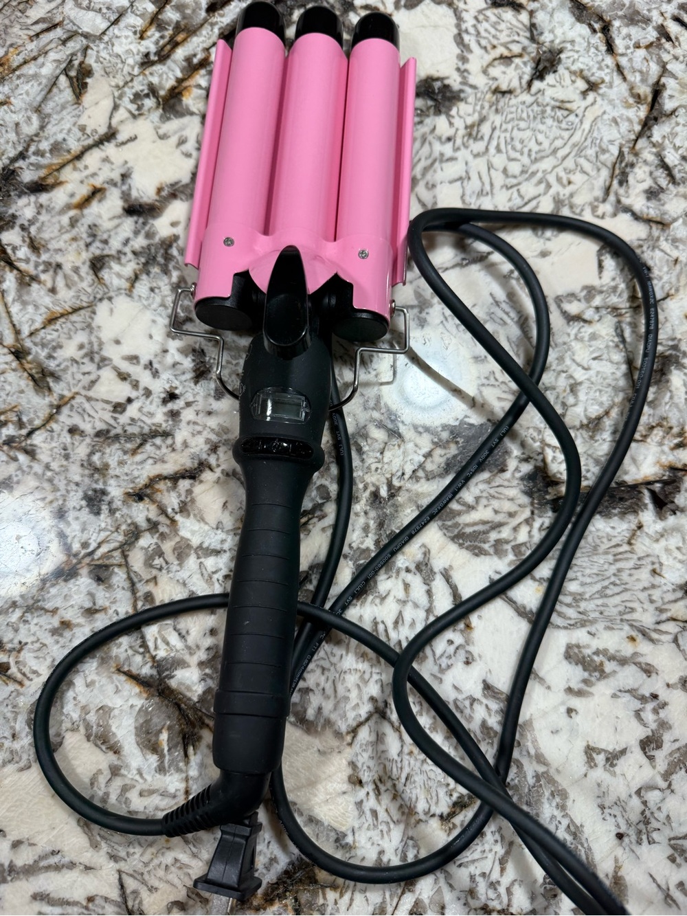 Triple Barrel Hair Waver - Pink and Black